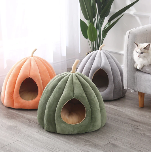 Pumpkin Shape Hooded Pet Bed House